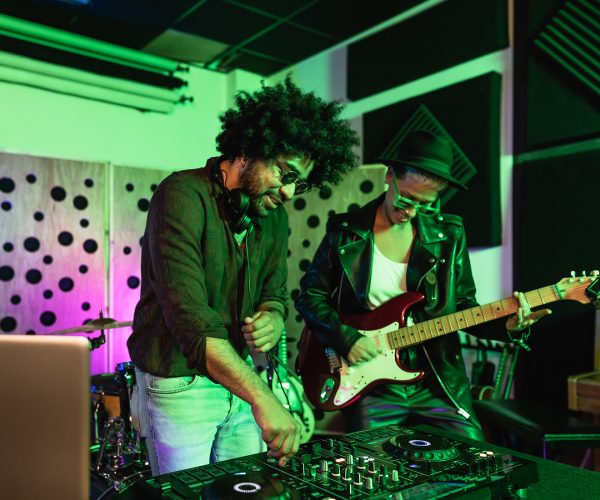 dj mixer